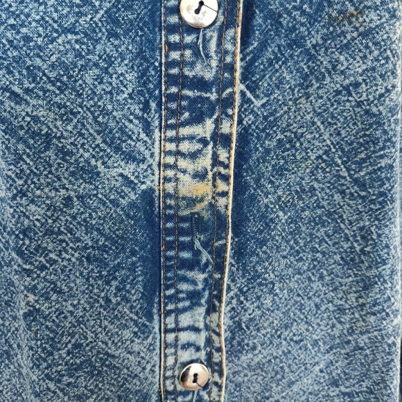 Vintage 80s Acid Washed Embroidered Denim Jacket - Picture 2 of 6